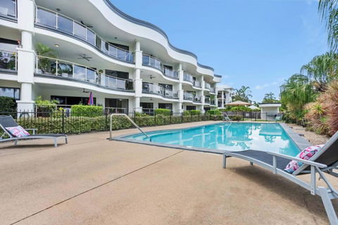 Cairns Esplanade Vacation In Stylish Watermark - Kingaroy Accommodation 0