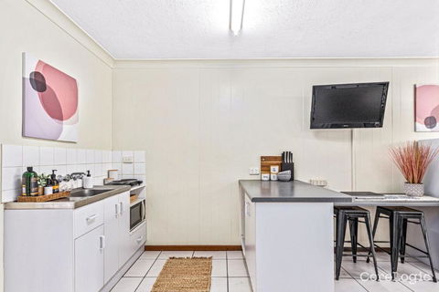 Cairns Holiday Lodge - Kingaroy Accommodation 3