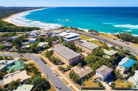 Cabarita Beachfront Apartments By Kingscliff Accommodation - Kingaroy Accommodation 0