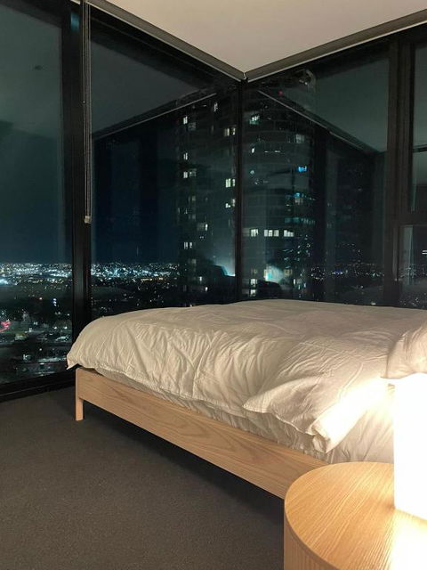 C&S Stay- Melbourne CBD - Kingaroy Accommodation 1