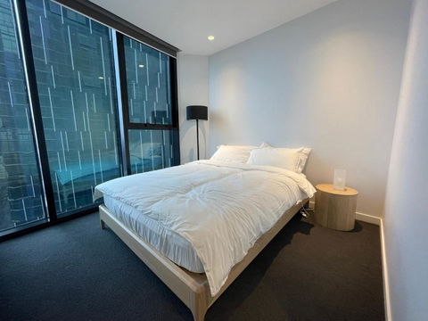 C&S Stay- Melbourne CBD - Kingaroy Accommodation 2