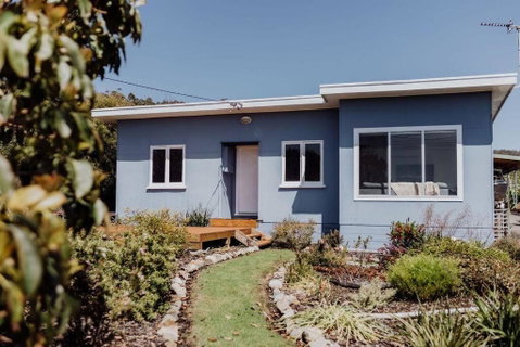 Deja Blue - Beach Shack Paradise - Kingaroy Accommodation 0
