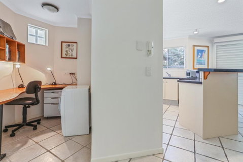 Delightful Apartment Close To The Beach, Sunshine Beach - Kingaroy Accommodation 3
