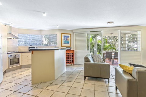 Delightful Apartment Close To The Beach, Sunshine Beach - Kingaroy Accommodation 2