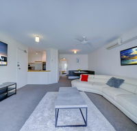 2BR Aloha Lane Main Beach Apartment - Kingaroy Accommodation