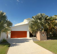 3 Bauhinia Crescent Marcoola - PET FRIENDLY LINEN SUPPLIED 500 BOND - Kingaroy Accommodation