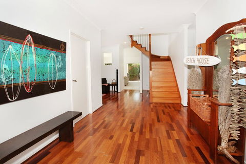 3 Bauhinia Crescent Marcoola - PET FRIENDLY, LINEN SUPPLIED, 500 BOND - Kingaroy Accommodation 2