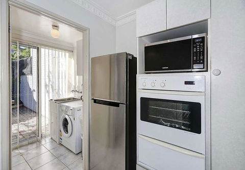3 Oceans Apartments - Scarborough - Kingaroy Accommodation 0