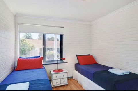 3 Oceans Apartments - Scarborough - Kingaroy Accommodation 1