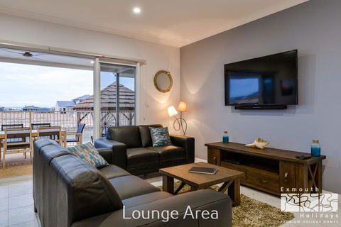 34 Madaffari Drive - Pool - Kingaroy Accommodation 2