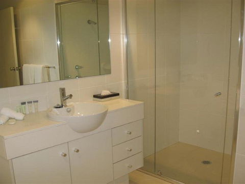 349 'Oaks Pacific Blue' 265 Sandy Point Road - Fantastic Pool - Kingaroy Accommodation 1