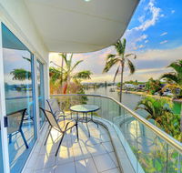 3br Broadbeach Lakefront Apartment - Kingaroy Accommodation
