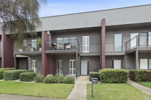 4 Sands Terrace - Kingaroy Accommodation 0