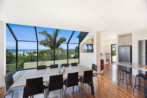 41 Pelican Street, Peregian Beach, Noosa Shire - Kingaroy Accommodation 3