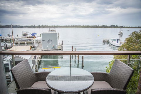 5 Knots Metung - Kingaroy Accommodation 3