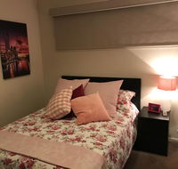 5 Star Room with own Bathroom - Singles Couples Families or Executives - Kingaroy Accommodation