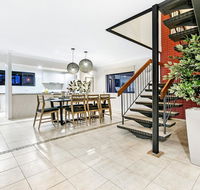 7 Bedroom Gold Coast Luxury Waterfront Home with Pool sleeps 20 - Kingaroy Accommodation