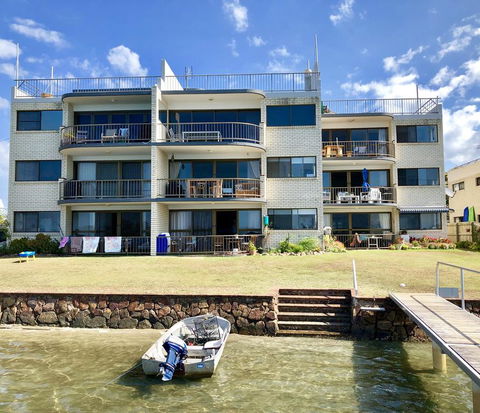 7 Wharf Street - Kingaroy Accommodation 1
