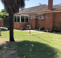 725 Myrtleford-Yackandandah Road - Kingaroy Accommodation