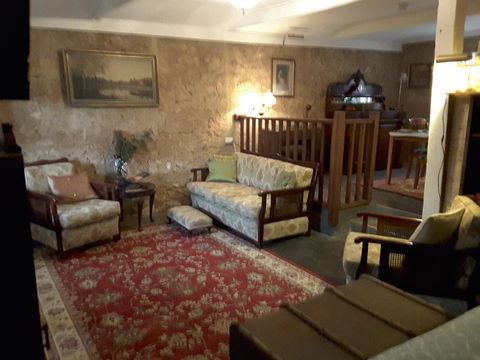 A La Folly - Kingaroy Accommodation 3