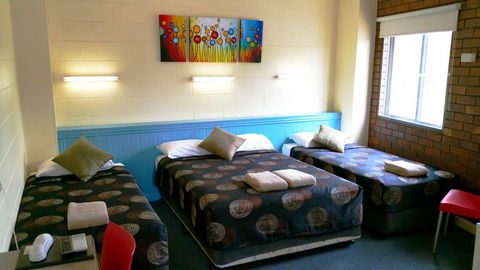 A&A Lodge Motel - Kingaroy Accommodation 3
