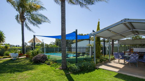 Aalbany Motel Narrabri - Kingaroy Accommodation 3