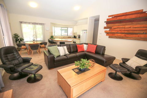 Abenaki - Kingaroy Accommodation 0