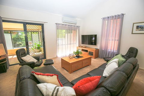 Abenaki - Kingaroy Accommodation 1