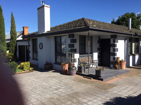 Abode33 - Kingaroy Accommodation 1