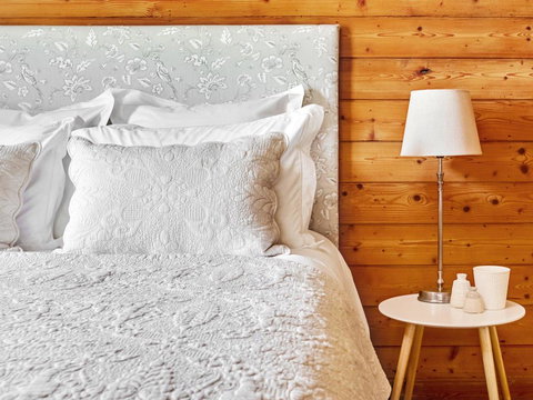 Abrahams On Bank - Kingaroy Accommodation 2