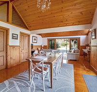 Abrahams On Bank - Kingaroy Accommodation