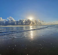 ABSOLUTE BEACH FRONT MACKAY - Comfort Resort Blue Pacific - Kingaroy Accommodation