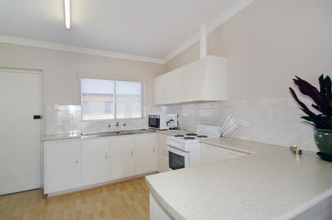Acacia Holiday & Business Stay - Kingaroy Accommodation 3