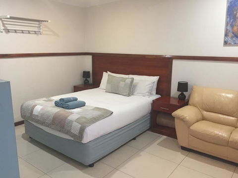 Across Country Motel And Serviced Apartments - Kingaroy Accommodation 1
