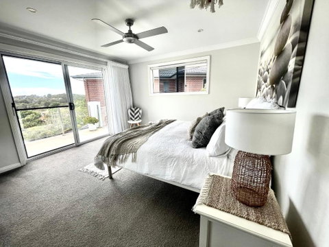 Diggers Beach Villa Coffs Harbour - Kingaroy Accommodation 3