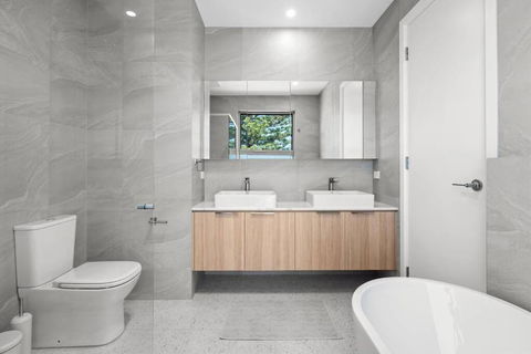 Driftwood Port Noarlunga South - Kingaroy Accommodation 3
