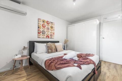 EAST4 - Vintage Vibes East Freo 2B 1BA - Kingaroy Accommodation 1