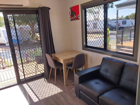 Emerald Tourist Park - Kingaroy Accommodation 2