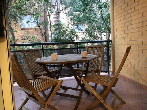 Escape To Strathfield For 8 Guests - Kingaroy Accommodation 4