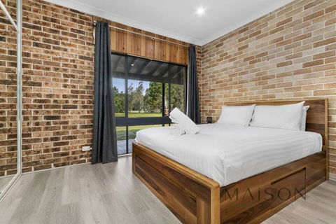Family Getaway In Salt Ash - Kingaroy Accommodation 4