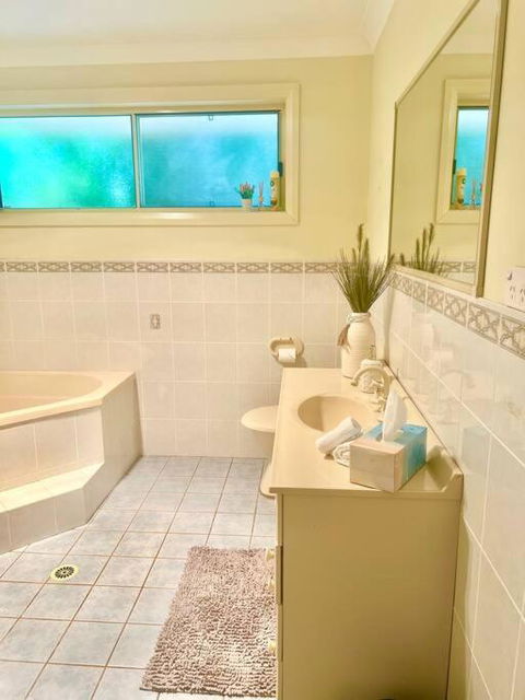 FantaSea In Ettalong Beach - 700m To The Beach - Kingaroy Accommodation 3