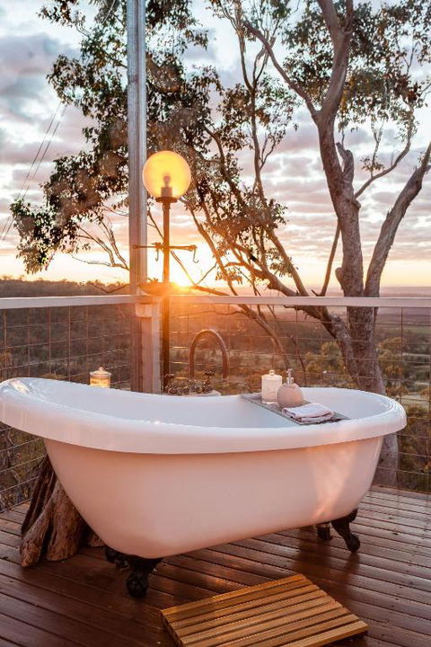 Faraway Domes - Kingaroy Accommodation 4