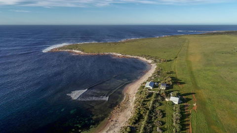Flinders Island Eco Escape - Kingaroy Accommodation 0