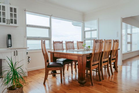 Flinders Island Eco Escape - Kingaroy Accommodation 4