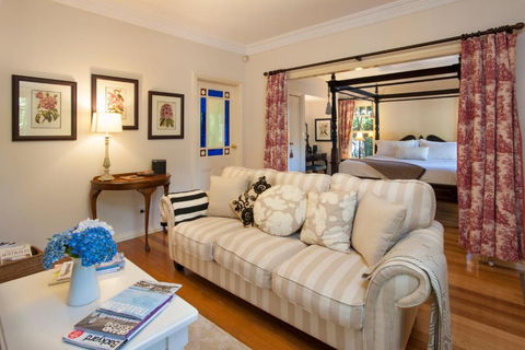 Fern Falls Cottages - Garden Cottage - Kingaroy Accommodation 2