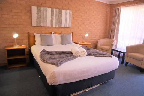 Golden Chain Aalana Motor Inn - Kingaroy Accommodation 3