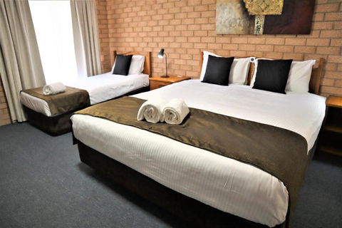 Golden Chain Aalana Motor Inn - Kingaroy Accommodation 2