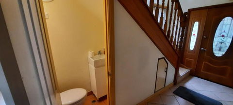 FRENCH HOUSE - Kingaroy Accommodation 3