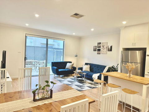 Fully Equipped 3BR-Townhouse - Kingaroy Accommodation 0