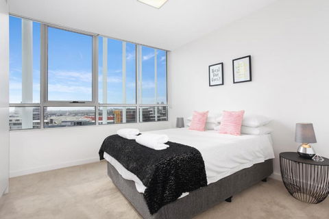 G1903S - Zetland Heights Sunset Vista - Kingaroy Accommodation 4